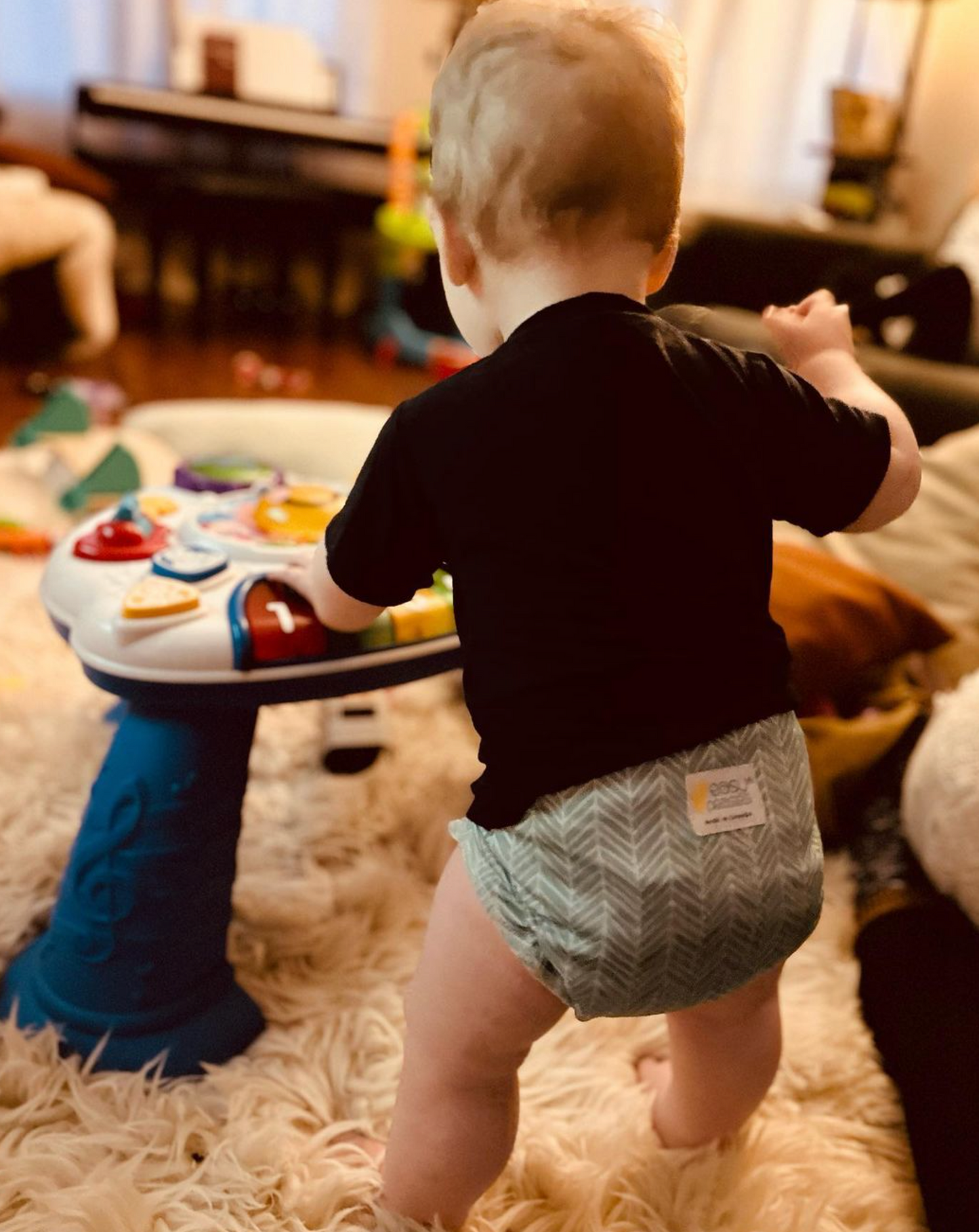 Easy Peasies One-Size Cloth Pocket Diaper | Dolphin