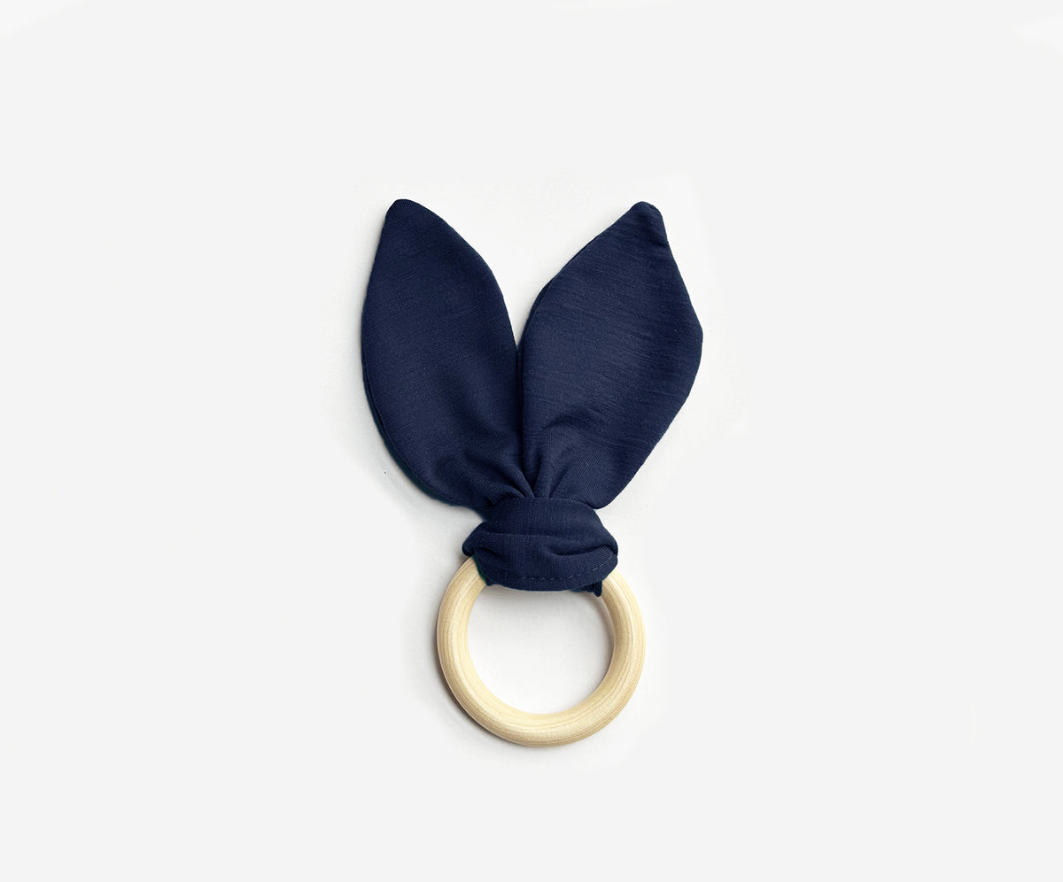Merino Wool & Hardwood Teether | Midnight